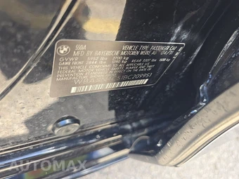2011 BMW 5 Series Gran Turismo 550i Hatchback – miniatura 14