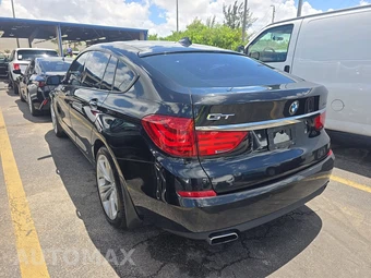 2011 BMW 5 Series Gran Turismo 550i Hatchback – miniatura 6