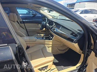 2011 BMW 5 Series Gran Turismo 550i Hatchback – miniatura 8