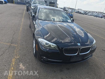 2011 BMW 5 Series Sedan 528i - miniatura 2