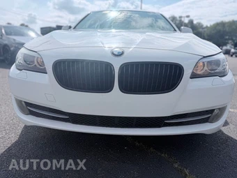 2011 BMW 5 Series Sedan 528i - miniatura 2