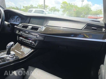 2011 BMW 5 Series Sedan 528i – miniatura 16