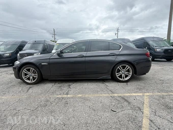 2011 BMW 5 Series Sedan 535i - miniatura 8