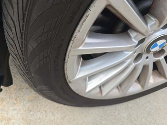 2011 BMW 5 Series Sedan 535i - miniatura 22