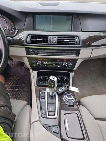 2011 BMW 5 Series Sedan 535i xDrive - miniatura 10