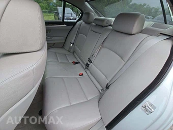 2011 BMW 5 Series Sedan 535i xDrive - miniatura 13