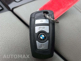 2011 BMW 5 Series Sedan 535i xDrive - miniatura 8