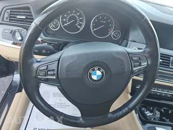 2011 BMW 5 Series Sedan 535i xDrive - miniatura 10