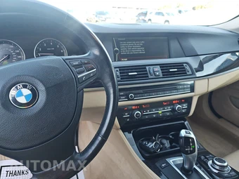 2011 BMW 5 Series Sedan 535i xDrive - miniatura 11