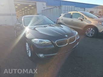 2011 BMW 5 Series Sedan 535i xDrive - miniatura 3