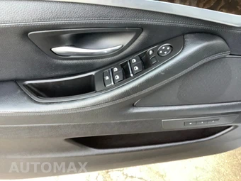 2011 BMW 5 Series Sedan 535i xDrive - miniatura 11