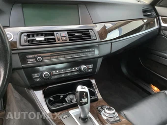 2011 BMW 5 Series Sedan 535i xDrive - miniatura 16