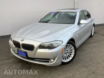 2011 BMW 5 Series Sedan 535i xDrive - miniatura 2