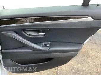 2011 BMW 5 Series Sedan 535i xDrive - miniatura 26