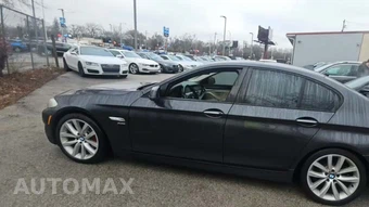 2011 BMW 5 Series Sedan 535i xDrive - miniatura 3
