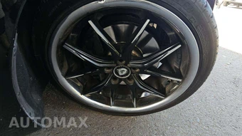 2011 BMW 5 Series Sedan 550i - miniatura 26