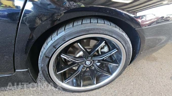 2011 BMW 5 Series Sedan 550i - miniatura 31