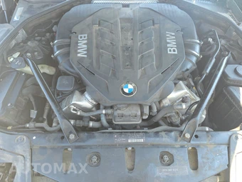 2011 BMW 5 Series Sedan 550i xDrive - miniatura 15