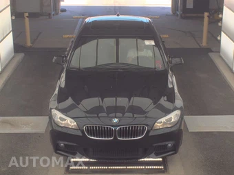 2011 BMW 5 Series Sedan 550i xDrive - miniatura 2