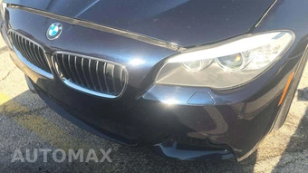 2011 BMW 5 Series Sedan 550i xDrive - miniatura 24