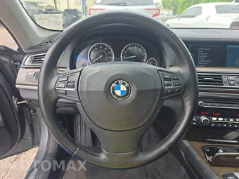 2011 BMW 7 Series Sedan 740i – miniatura 10