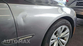 2011 BMW 7 Series Sedan 740i – miniatura 24