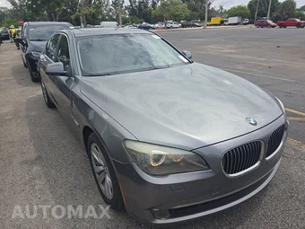 2011 BMW 7 Series Sedan 740i – miniatura 3