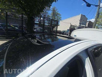 2011 BMW 7 Series Sedan 750Li – miniatura 12