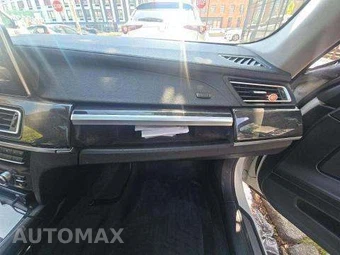 2011 BMW 7 Series Sedan 750Li – miniatura 19
