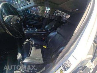 2011 BMW 7 Series Sedan 750Li – miniatura 6