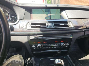 2011 BMW 7 Series Sedan 750Li xDrive - miniatura 10