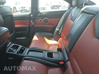 2011 BMW M3 Coupe - miniatura 13