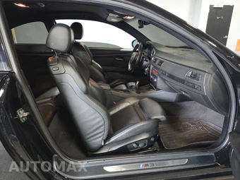 2011 BMW M3 Coupe – miniatura 8
