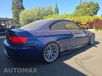 2011 BMW M3 Coupe - miniatura 4