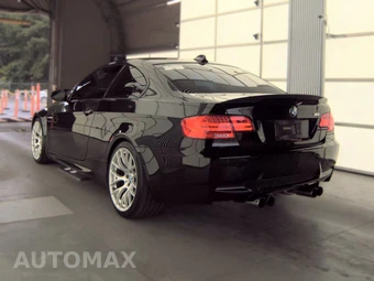 2011 BMW M3 Coupe - miniatura 8
