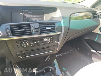 2011 BMW X3 Sports Activity Vehicle xDrive35i – miniatura 11