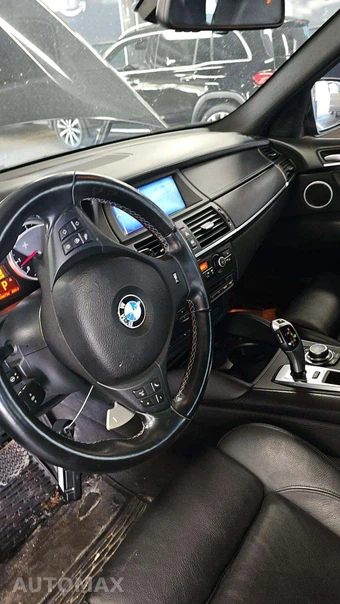 2011 BMW X5 M Sports Activity Vehicle - miniatura 30