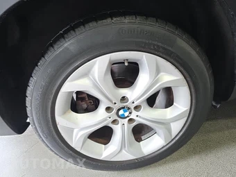 2011 BMW X5 Sports Activity Vehicle xDrive50i - miniatura 10
