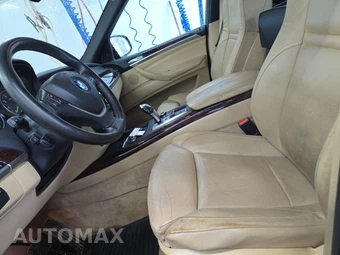 2011 BMW X5 Sports Activity Vehicle xDrive50i - miniatura 13