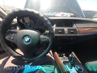 2011 BMW X5 Sports Activity Vehicle xDrive50i - miniatura 11