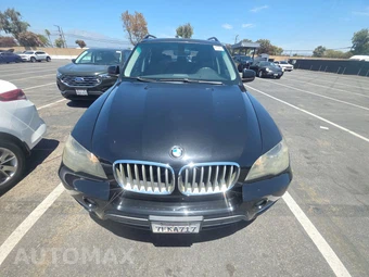 2011 BMW X5 Sports Activity Vehicle xDrive50i - miniatura 2