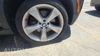 2011 BMW X5 Sports Activity Vehicle xDrive50i - miniatura 22