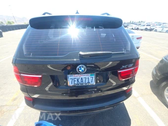 2011 BMW X5 Sports Activity Vehicle xDrive50i - miniatura 5