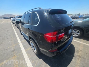 2011 BMW X5 Sports Activity Vehicle xDrive50i - miniatura 6