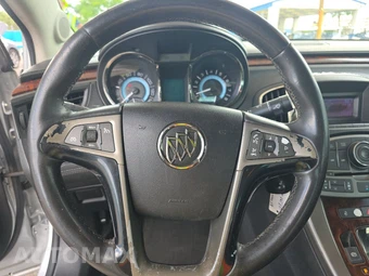 2011 Buick LaCrosse CXL – miniatura 10