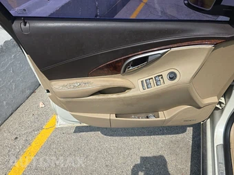 2011 Buick LaCrosse CXL - miniatura 15