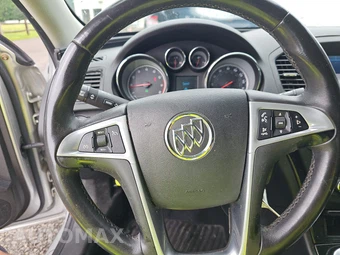 2011 Buick Regal CXL RL4 - miniatura 10