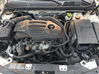 2011 Buick Regal CXL Turbo TO1 - miniatura 15
