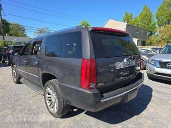 2011 Cadillac Escalade ESV Luxury 1SB – miniatura 2