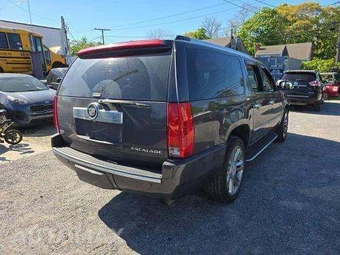 2011 Cadillac Escalade ESV Luxury 1SB – miniatura 3